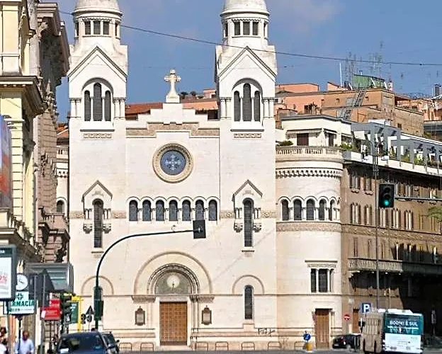 Domus Cavour 4* רומא
