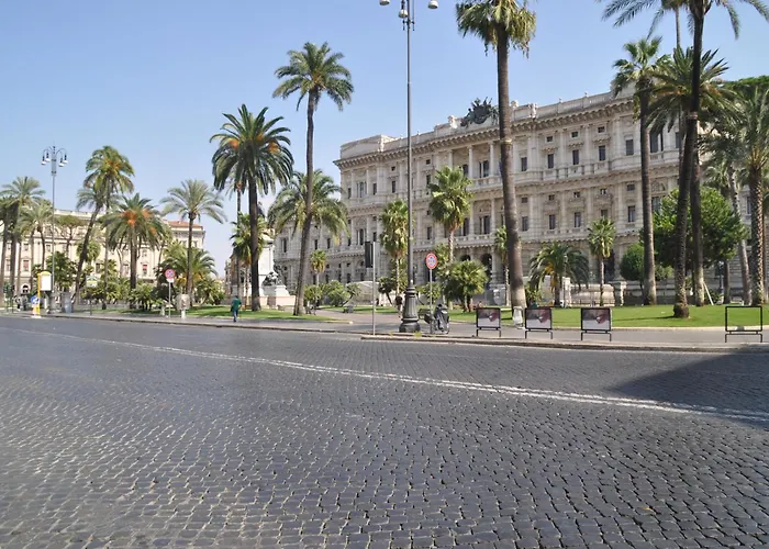 לינה וארוחת בוקר Domus Cavour